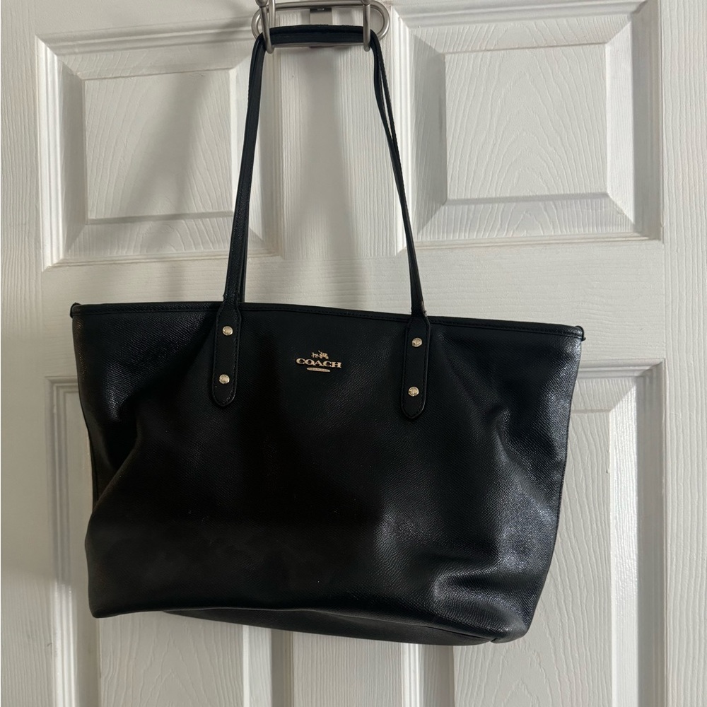 Coach Women's Zip Tote Shoulder Bag Black